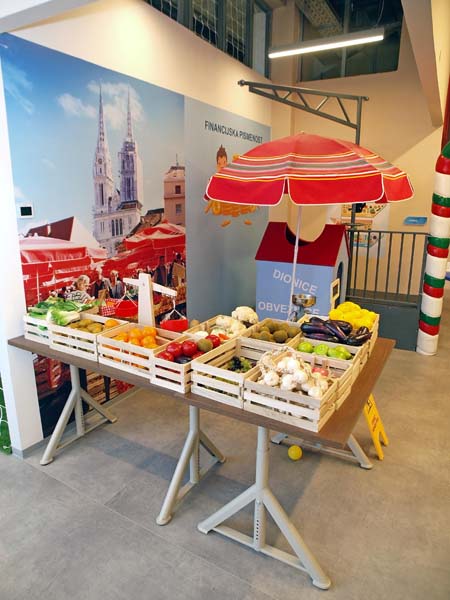 lifestyle-zabava-minipolis-modnialmanah-rođendan-igraonica-klinci-kamp