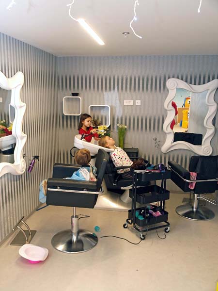 lifestyle-zabava-minipolis-modnialmanah-rođendan-igraonica-klinci-kamp