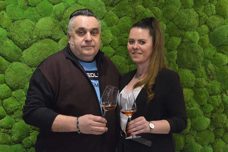 sosich-vina-vinski-razgovori-modnialmanah-eno-gastro