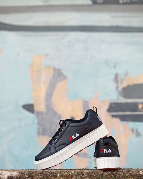 fashion-moda-modnialmanah-adidas-fila-puma-skechers-nike-tenisice