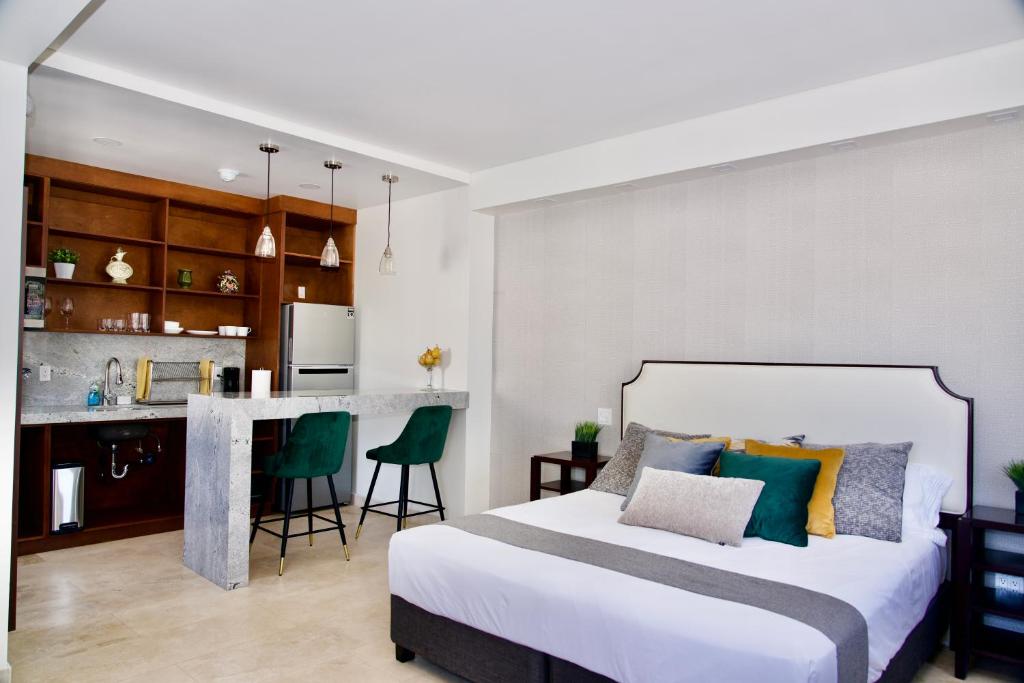 booking-com-tržnice-lifestyle-modnialmanah