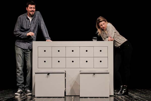 teatar-exit-vikend-studio-exit-predstava-kazalište-lifestyle-modnialmanah