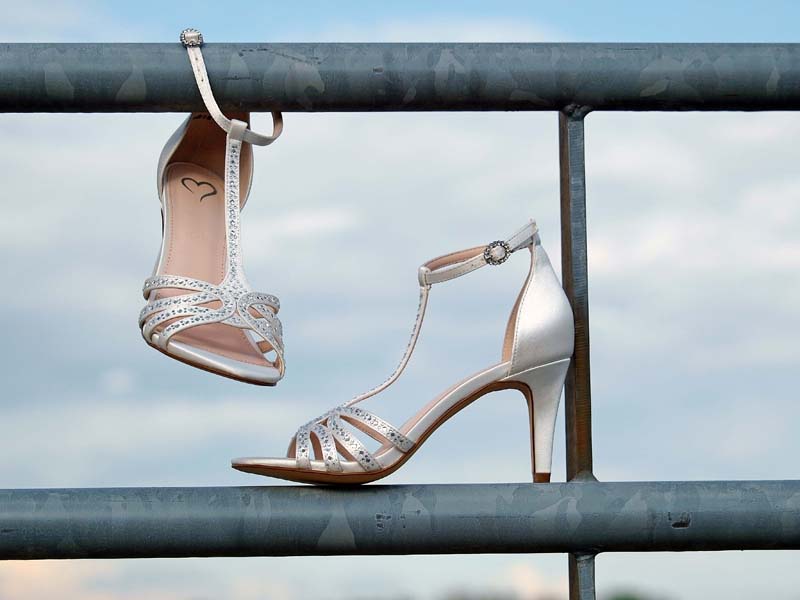 fashion-deichmann-svečana-obuća-modnialmanah-moda-cipele-tenisice-sandale-štikle-balerinke