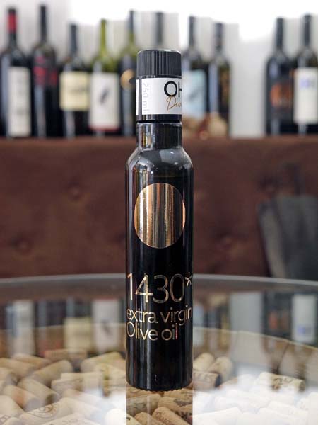 oh-vines-vinski-klub-saša-bernobić-tomo-jakopović-eno-gastro-modnialmanah