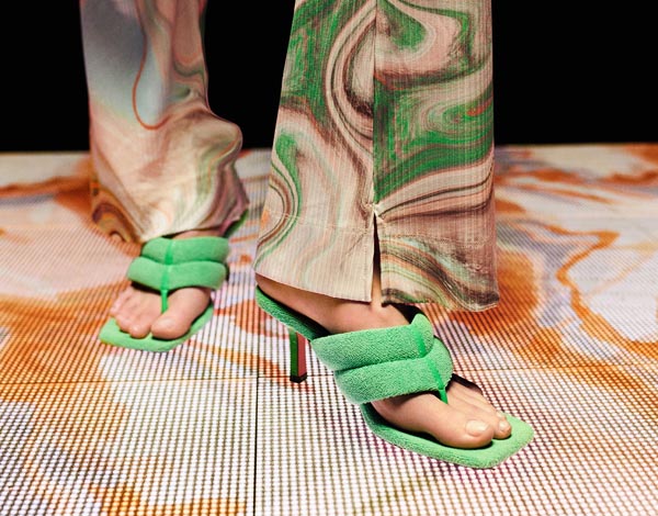 fashion-reserved-modnialmanah-obuća-četvrtasti-detalji