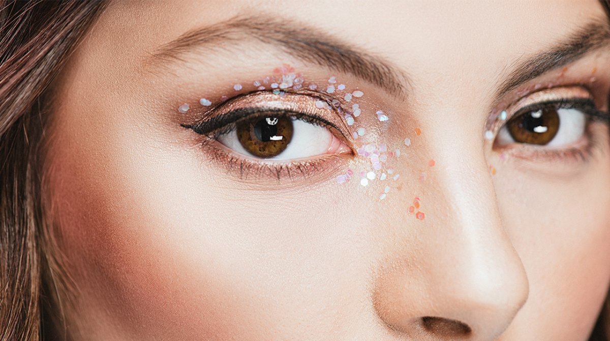 beauty-šljokice-make-up-šminka-modnialmanah