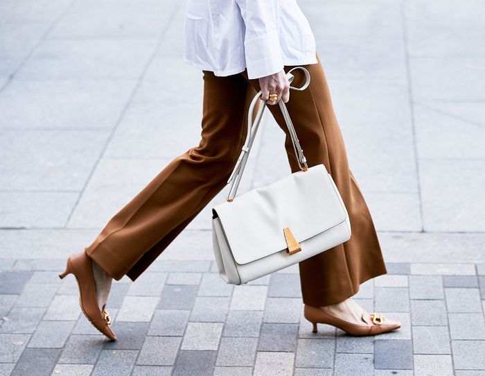 fashion-moda-cipele-obuća-torbice-nespojivo-modnialmanah