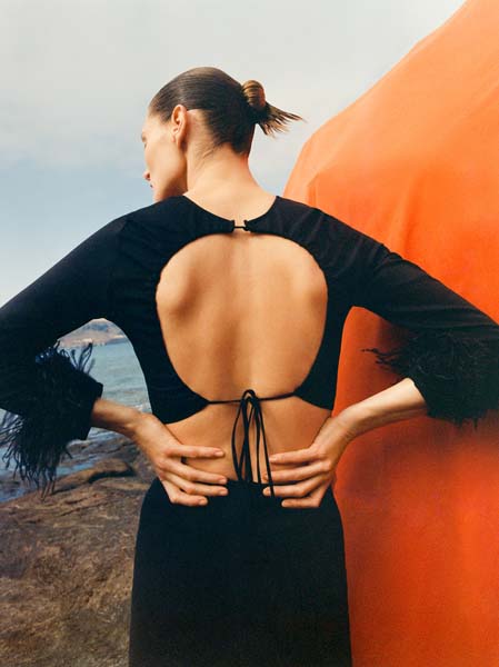 fashion-reserved-Summer-22-Campaignmoda-modnialmanah