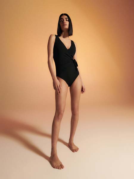 fashion-reserved-jednodjelni-modnialmanah-badić