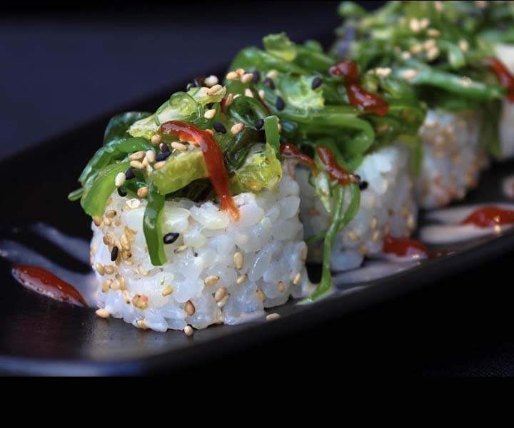 cunami-gastro-restoran-sushi&wine-bar-modnialmanah