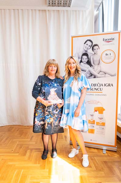 lifestyle-slikovnica-Djevojčica-i-čarobna-ploča-hela-čičko-martina-čičko-karapetrić-eucerin-modnialmanah-mozaik-knjiga