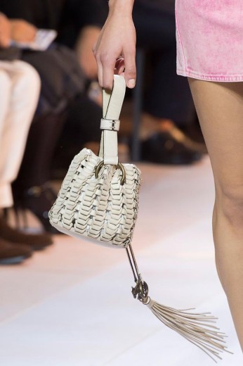 fashion-alke-modni-detalj-nakit-modnialmanah