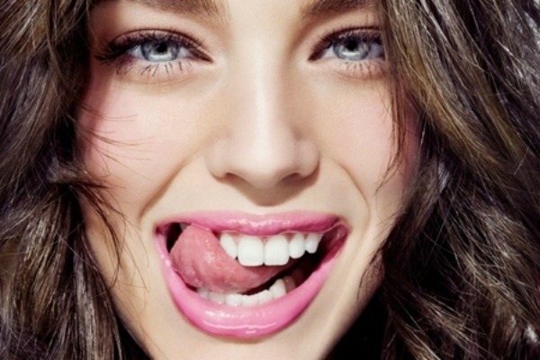 beaty-zubi-izbijeliti-make-up-modnialmanah