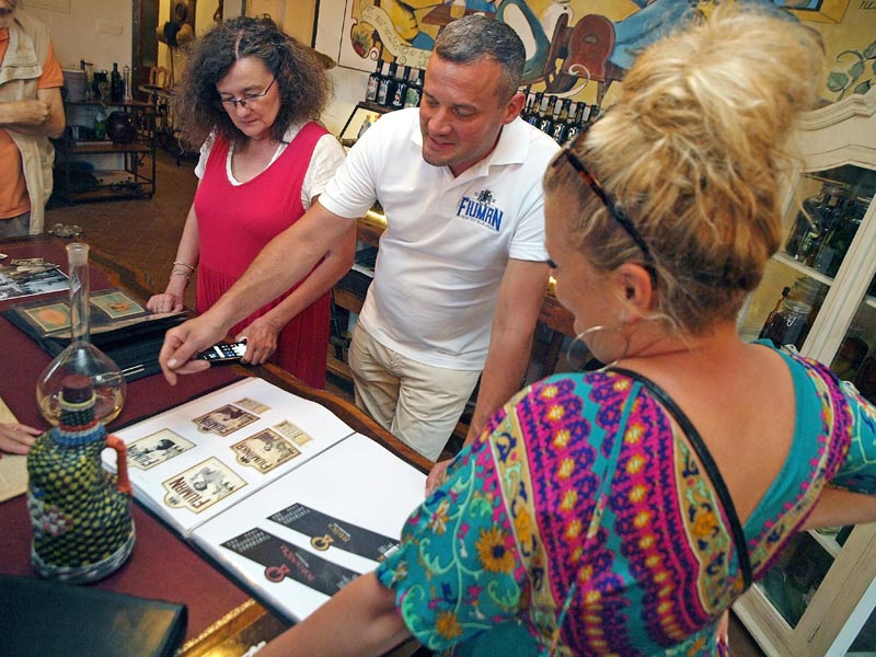 suza-croatian-spirit-modnialmanah-fiuman-fiumanka-matulji-gin-liker-rakija