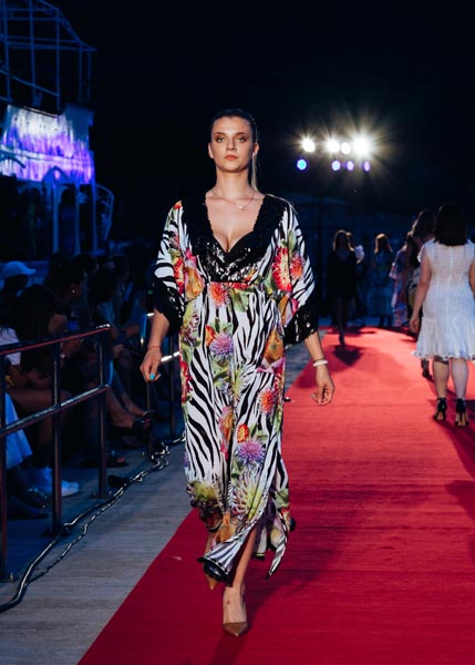fashion-more-mode-bakar-revija-modnialmanah