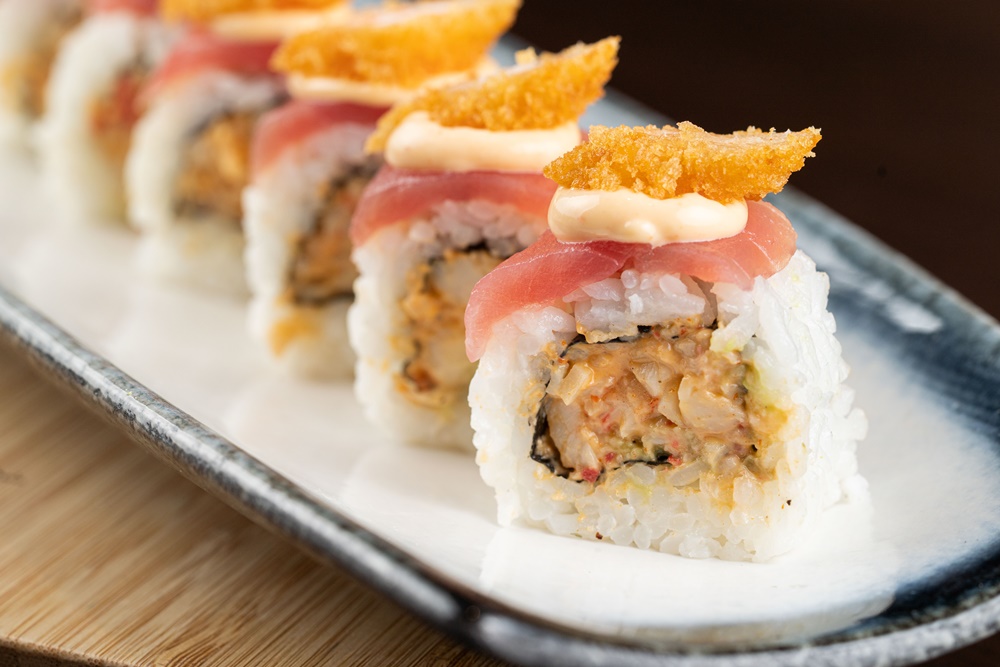 gastro-evergreen-sushi-bar-modnialmanah
