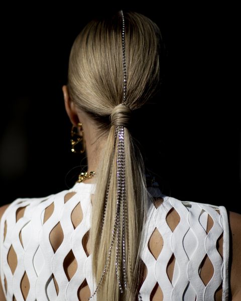 beauty-nakit-na-kosi-hair-modnialmanah