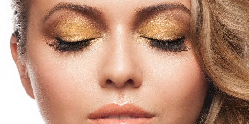 beauty-make-up-trend-šminka-modnialmanah