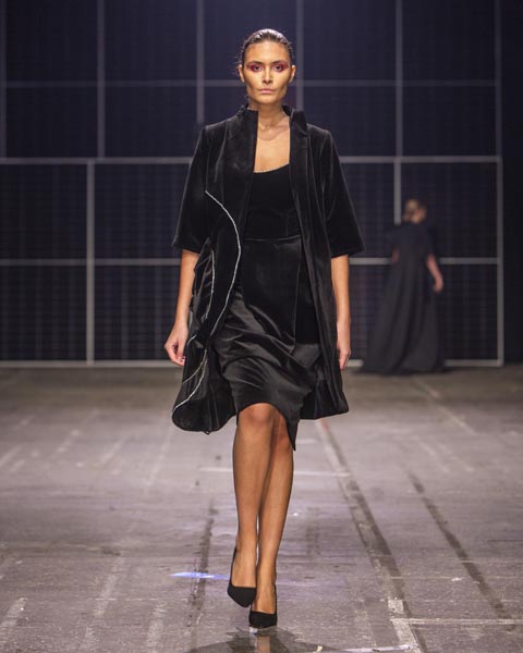 fashion-moda-modnialmanah-revija