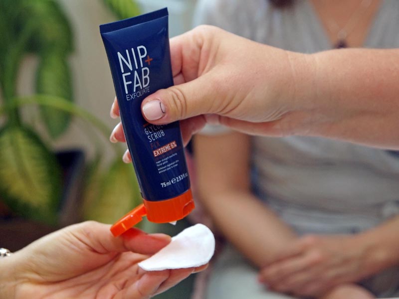 nip+fab-beauty-koža-skin-modnialmanah