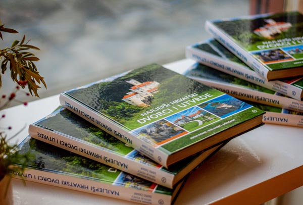 lifestyle-hrvatski-dvorci-i-utvrde-mozaik-knjiga-modnialmanah
