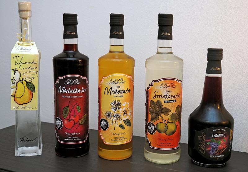 vino-uz-žlicu-eno-gastro-ježeva-kućica-modnialmanah