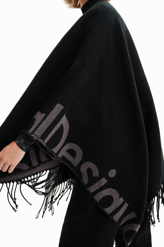 fashion-pončo-desigual-modnialmanah