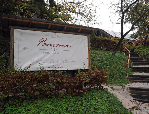 pomona-janko-cupanec-turizem-na-podeželju-modnialmanah-lifestyle-slovenija