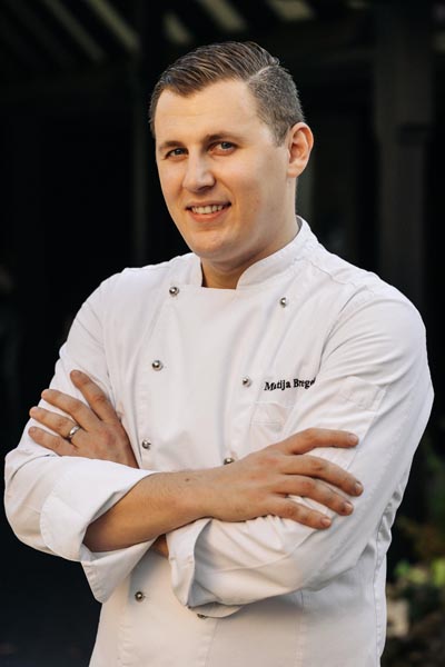 FOOLING-AROUND-by-Fuliranje-Noel-Forest-Stroll-baltazar-gastro-modnialmanah