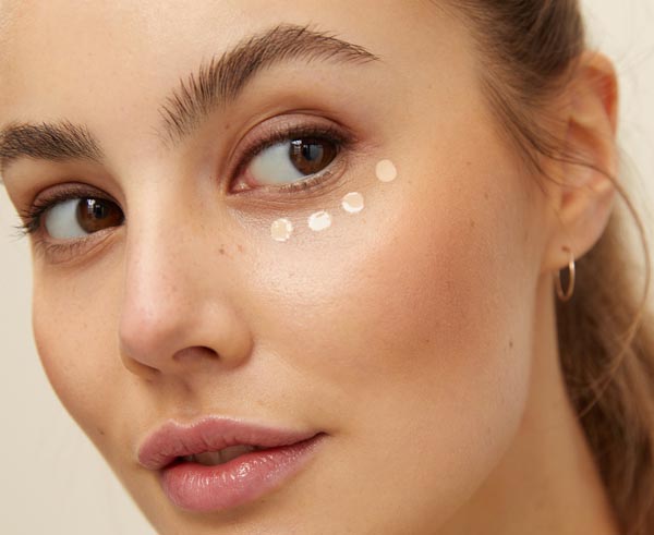 NIVEA-Cellular-3-u-1-korektor-oči-eyes-modnialmanah-beauty