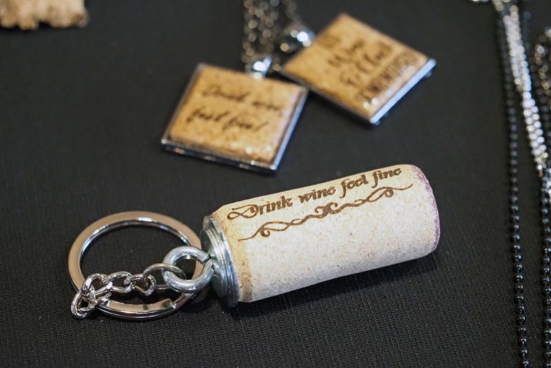cork-croatia-fashion-nakit-pluto-čep-modnialmanah