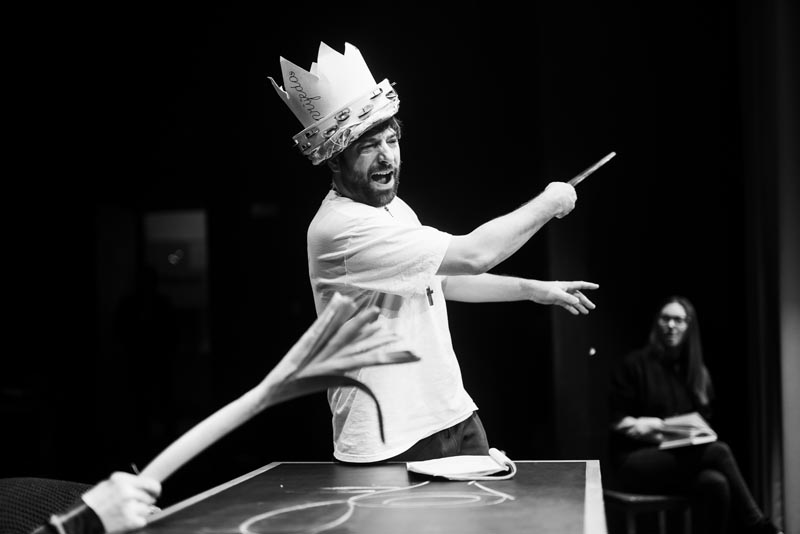 kralj-ubu-gavella-kerempuh-modnialmanah-lifestyle-premijera