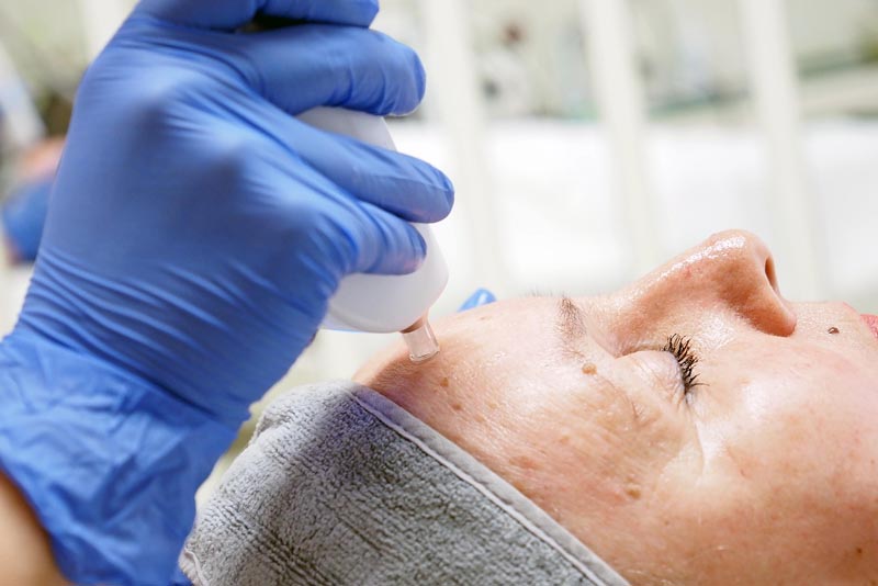 dr-vivian-jurković-beauty-koža-skincare-dental-san-eternity-modnialmanah