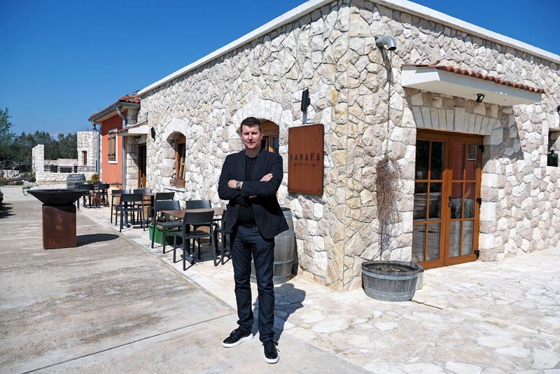 ivine-vinske-priče-šibenik-skradin-vino-wine-enogastro-modnialmanah