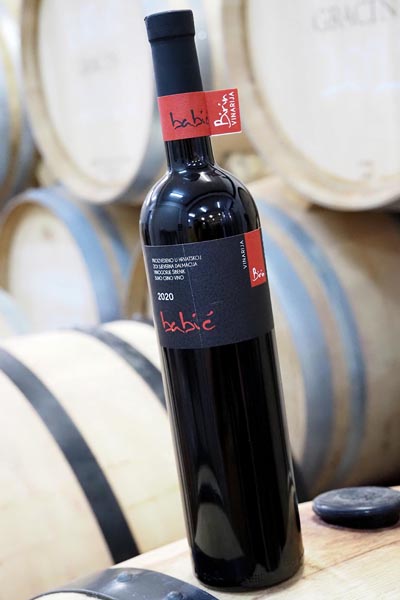 ivine-vinske-priče-šibenik-skradin-vino-wine-enogastro-modnialmanah