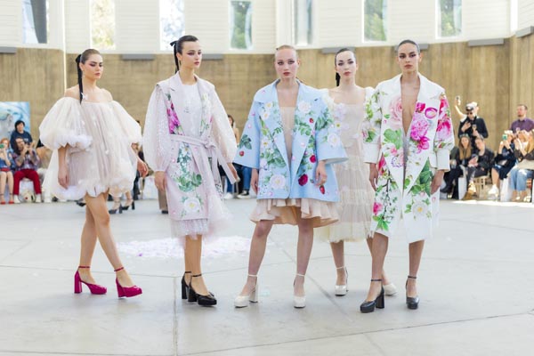 Coquette-core-Boudoir-fashion-moda-modnialmanah-revija