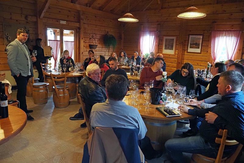 lifestyle-urbanovo-modnialmanah-wine-vino-pušipeleno-gastro-festival-pušipela-hortus-croatiae