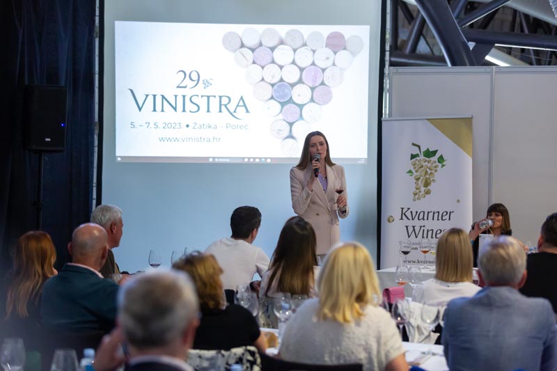 Vinistra-wine-vino-eno-gastro-modnialmanah