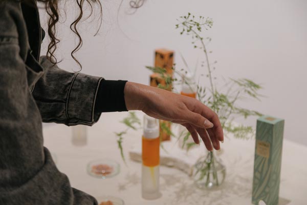 uchka-beauty-modnialmanah-njega-koža-skin-Bi-Phase-Body-Elixir-Balancing-Mist