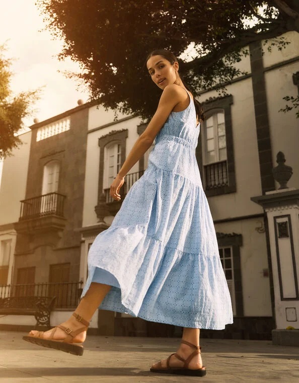 fashion-baby-blue-boja-ljeto-izlasci-moda-modnialmanah
