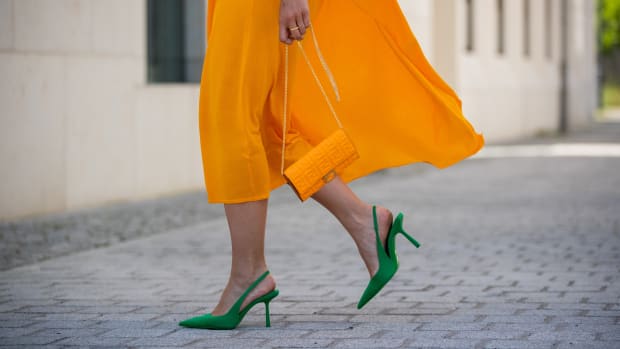 torbica-štikle-uskladiti-fashion-modnialmanah