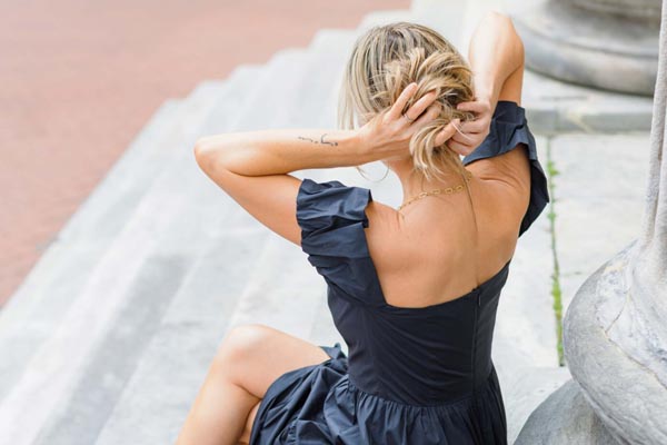 fashion-široka-ramena-izrez-modnialmanah