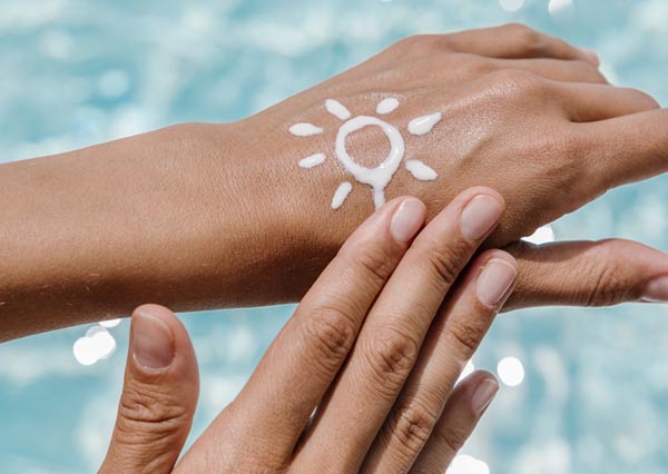 isdin-Fusion-Water-hydrolotion-beauty-njega-koža-skin-modnialmanah