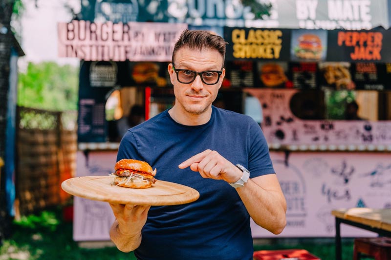 gastro-burgeri-špancirfest-modnialmanah