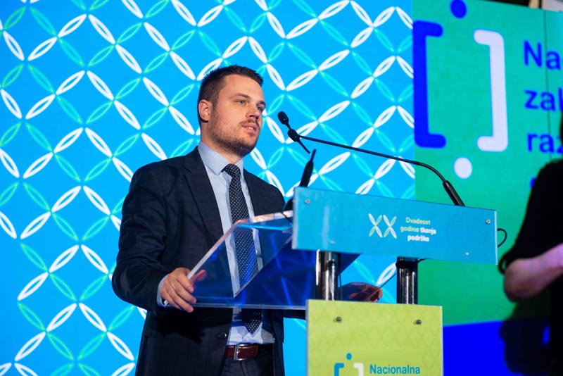 Nacionalna-zaklada-za-razvoj-civilnoga-društva-lifestyle-modnialmanah-dobročinitelji-dvadeset-godina