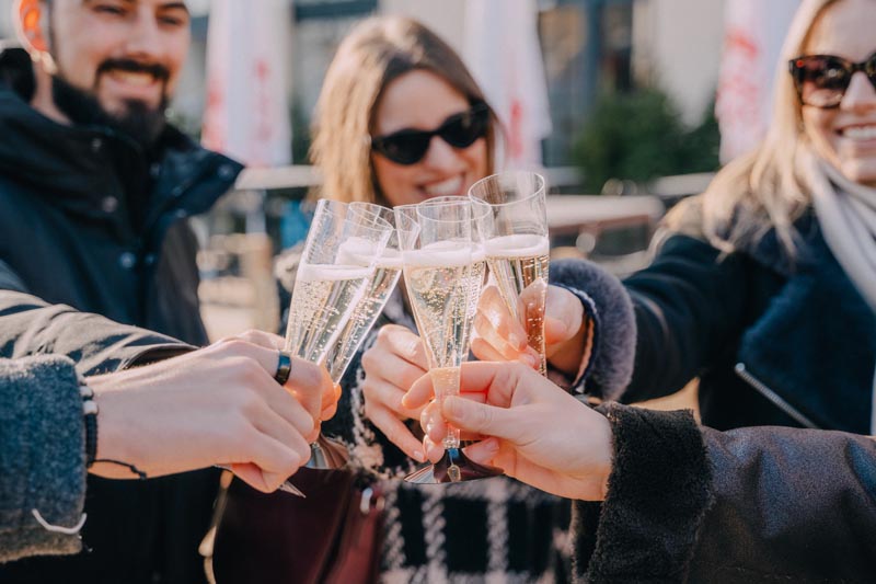 FOOLING-AROUND-Sparkling-Edition-oleander-esplanade-zagreb-hotel-lifestyle-modnialmanah