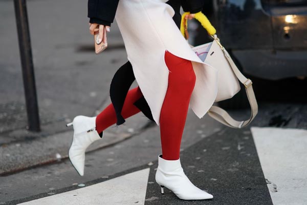 fashion-boje-najlonke-vitke-noge-modnialmanah