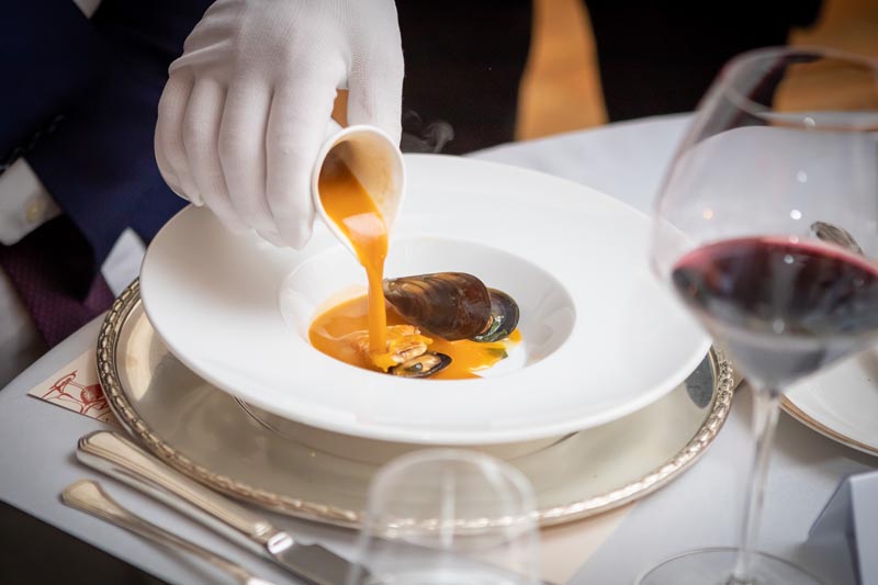 Zinfandel's-Restoran-Esplanade-Zagreb-Hotel-doček-nove-godine-lifestyle-modnialmanah