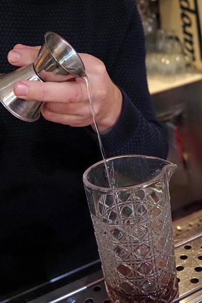 gastro-vintage-bar-šibenik-tomo-biluš-kokteli-modnialmanah