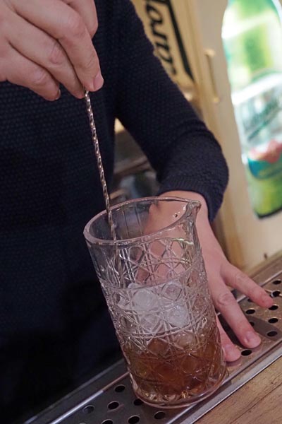 gastro-vintage-bar-šibenik-tomo-biluš-kokteli-modnialmanah